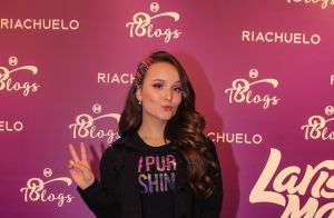 Larissa Manoela lança linha de maquiagem e causa alvoroço em evento