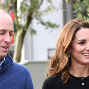 Kate Middleton foi com o marido, Príncipe William, a uma comemoração para membros da Força Aérea Britânica