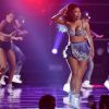 Nicki Minaj canta 'Anaconda' no Fashion Rocks