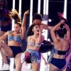 Nicki Minaj canta 'Anaconda' no Fashion Rocks em 9 de setembro de 2014