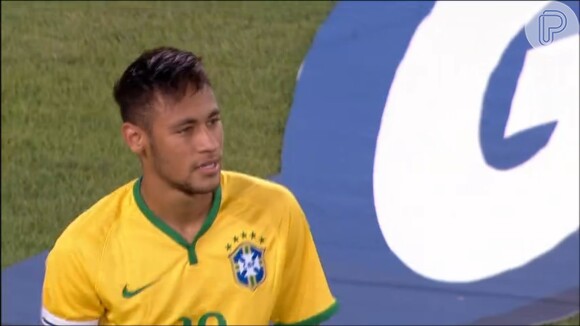 'A bola veio um pouco forte, saiu um pouco da minha direção, deixei o pé pra ela bater e acabou subindo, faz parte', lamentou Neymar após o jogo