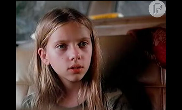 Scarlett Johansson fofa, aos 10 anos de idade, quando começou sua carreira no cinema com o filme 'O anjo da guarda', em 1994