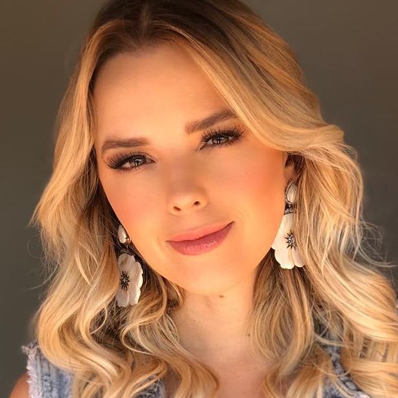 Thaeme sofreu um aborto quando estava grávida de três meses