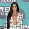 Demi Lovato segue Neymar no Instagram. A cantora e o jogador já foram apontados como affair um do outro em 2017