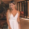 Delicada: Kelly Key apostou no clássico vestido branco de alcinha para o Réveillon 2019