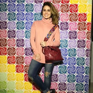 A calça jeans é peça chave nos looks de Giovanna Antonelli