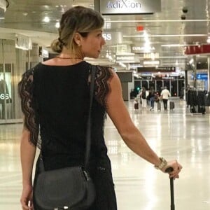 Aerollok: vestido e tênis já foi aposta de Giovanna Antonelli