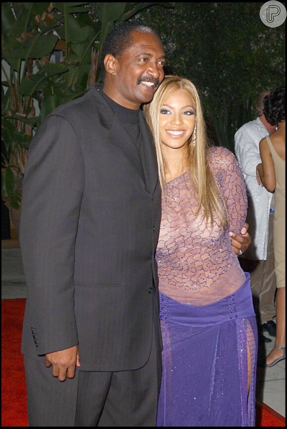 Beyoncé posa com o pai, Matthew Knowles