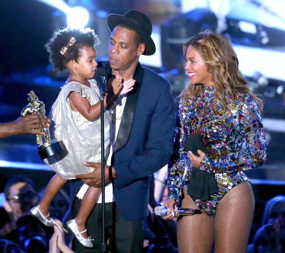 Família reunida: Beyoncé, Jay-Z e filha do casal, Blue Ivy