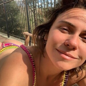 Giovanna Antonelli foi elogiada ao posar tomando sol com biquíni de crochê, nesta segunda-feira, 14 de janeiro de 2019: 'Linda'