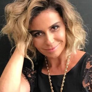 Giovanna Antonelli contou que aderiu aos procedimentos estéticos pela primeira vez há 20 anos