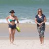 Bianca Rinaldi curtiu o sol desta quarta-feira, 24 de setembro de 2014, na praia da Barra da Tijuca, na Zona Oeste do Rio de Janeiro. Só de biquíni, a atriz relaxou na água do mar e esbanjou boa forma