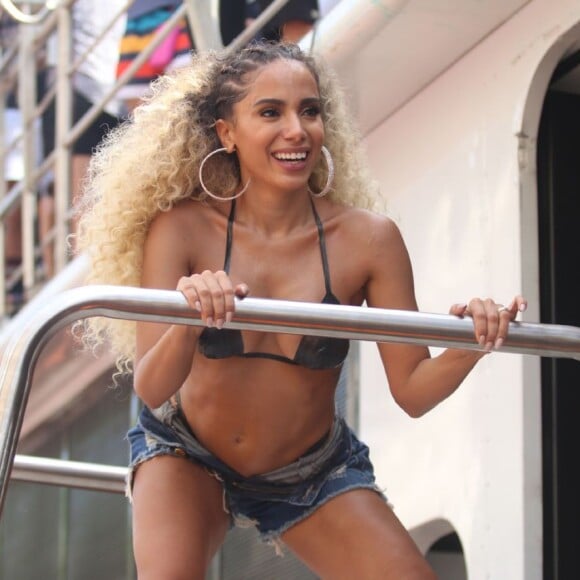 Anitta comanda o Bloco das Poderosas no Carnaval do Rio, no dia 9 de março de 2019, às 7h, na Avenida Presidente Antônio Carlos