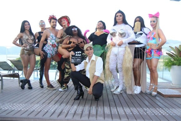 Anitta reuniu famosos no Bloco das Poderosas no Carnaval de 2018 no Rio de Janeiro
