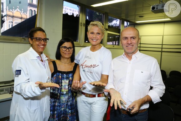 Xuxa visita Hemorio, no Centro do Rio de Janeiro, para incentivar doação de sangue