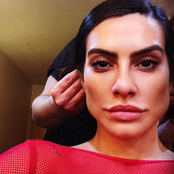 Em outubro de 2017, Cleo passou por um rinoplastia. Esse é o antes do nariz dela, confira o depois a seguir!