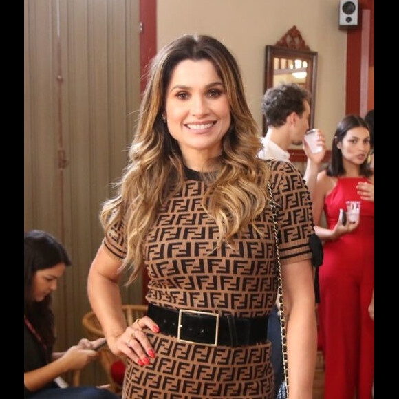 Flávia Alessandra acredita que segrdo de um casamento feliz é o casal se respeitar e curtir momentos a dois
