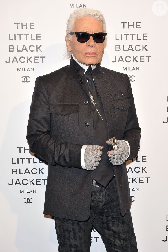 Morre Karl Lagerfeld, diretor criativo da grife Chanel, aos 85 anos, em Paris