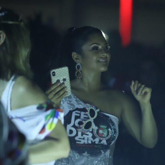 Mileide Mihaile contou que o filho, Yhudy, estará em um camarote da Marquês de Sapucaí acompanhando o desfile
