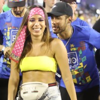 Neymar curte Carnaval do Rio acompanhado de Anitta e Gabriel Medina. Fotos!