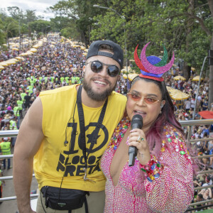 Preta Gil recebeu o marido, Rodrigo Godoy, em bloco neste domingo, 10 de março de 2019, no Parque Ibirapuera, em São Paulo