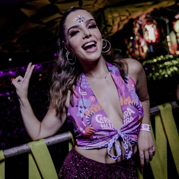 Giovanna Lancellotti diz não ter beijado no Carnaval: 'Estou no zero a zero'