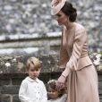 Príncipe William e Kate tentam manter a criação dos três filhos longe dos holofotes