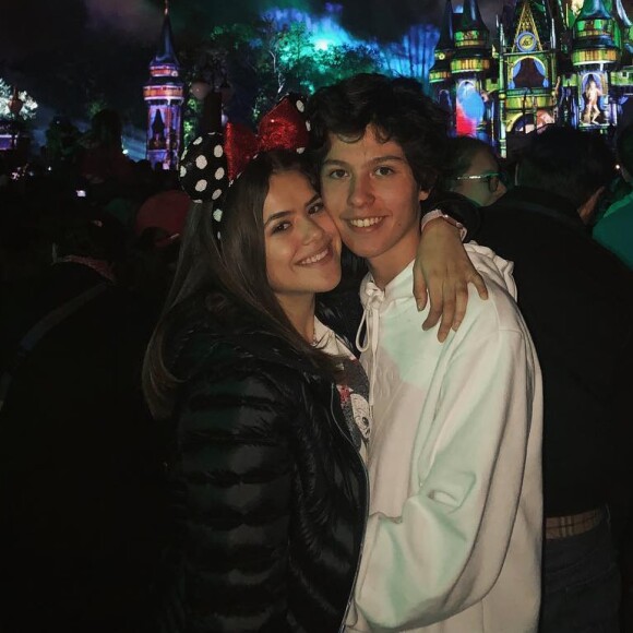 Maisa Silva e namorado, Nicholas Arashiro, divertiram os seguidores da adolescente com a brincandeira postada no Twitter