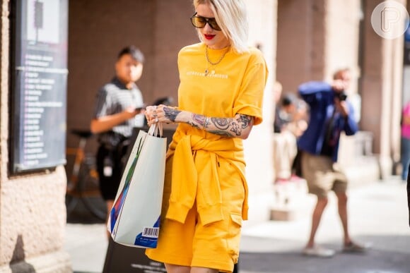 Amarelo é trend nos looks de street style