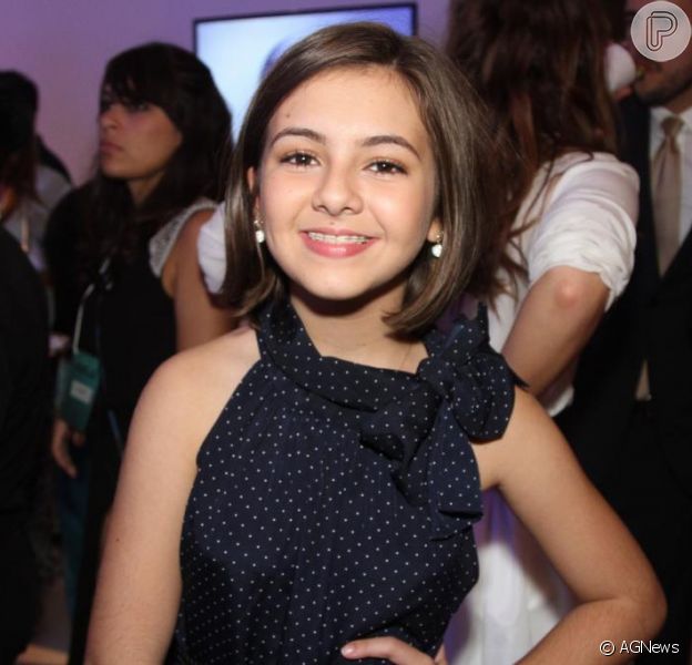 Klara Castanho cresceu! Atriz faz 14 anos com estilo 'A fase fofurinha