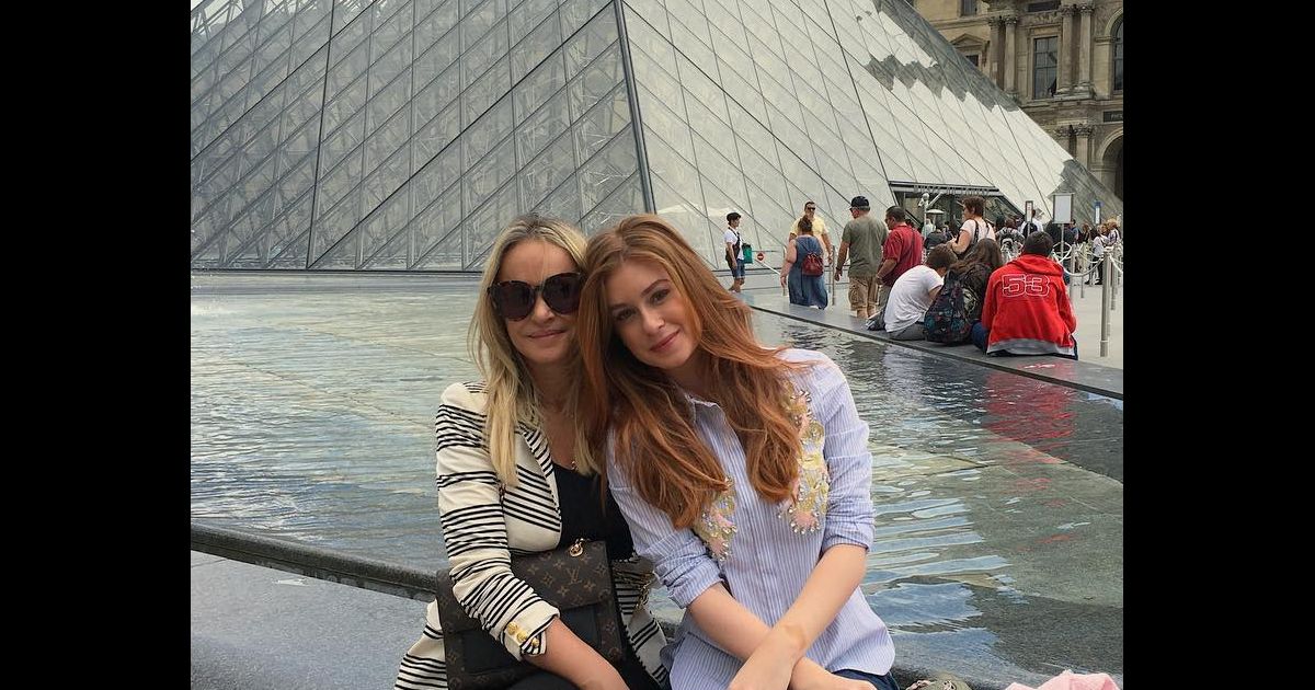 Mãe de Marina Ruy Barbosa a filha em viagens Purepeople Mãe de Marina Ruy Barbosa a filha em viagens Purepeople