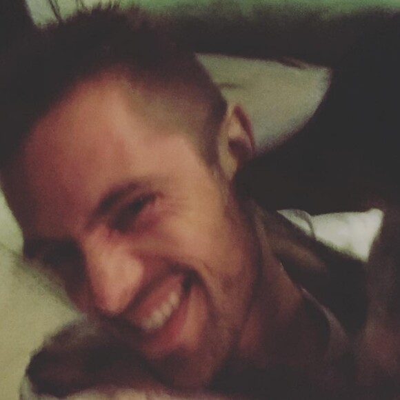 Rafael Cardoso foi parabenizado ao adotar um cãozinho: 'Por mais humanos assim'