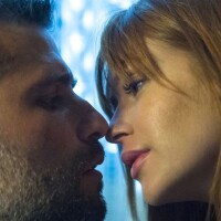 'O Sétimo Guardião': em transe, Luz beija Gabriel e tira o ex-noivo do coma