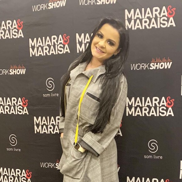 Maraisa, da dupla com Maiara, é adepta de looks de grife