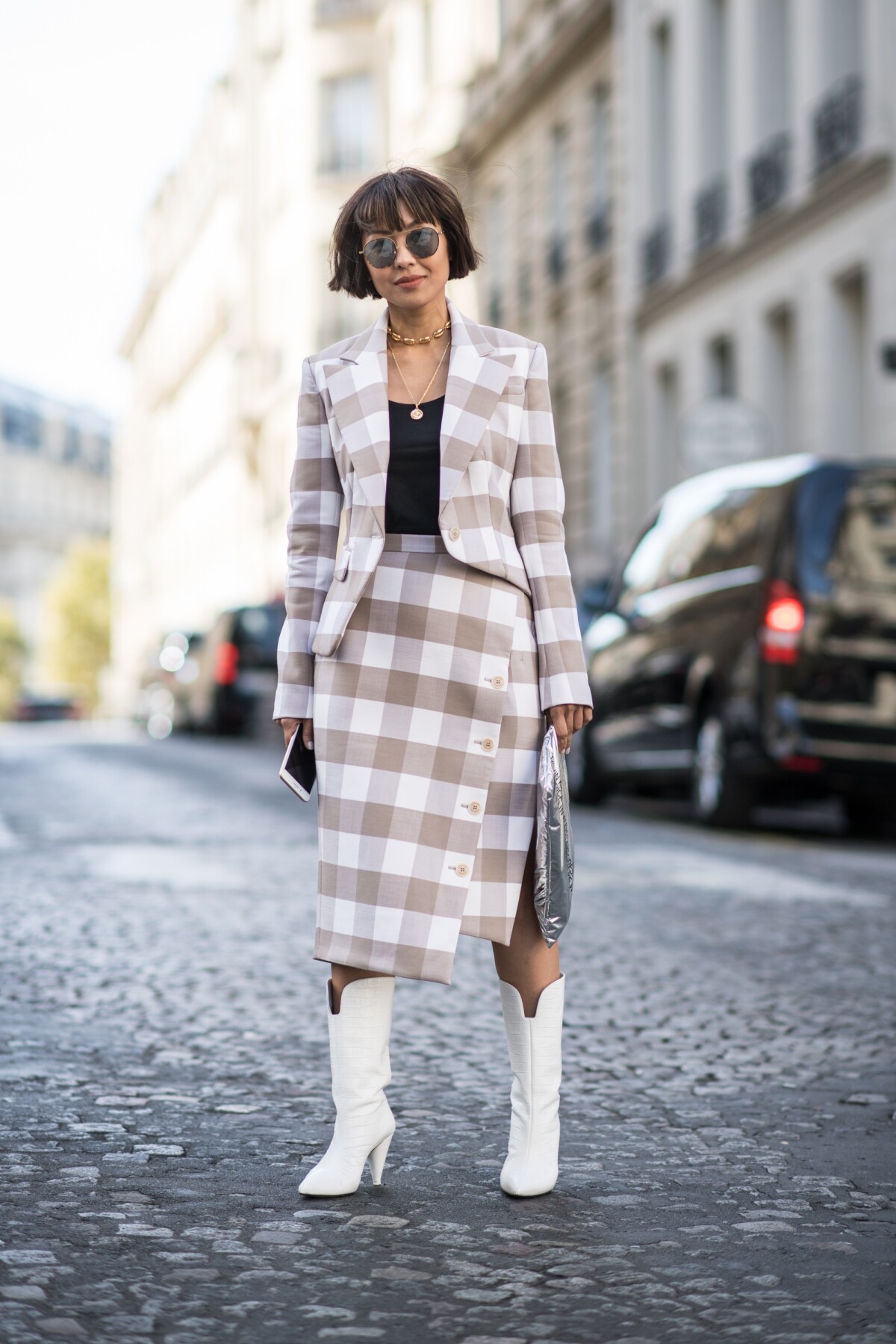 Foto: O conjuntinho xadrez de outono/inverno também pode aparecer como saia  e blazer - Purepeople