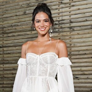 Bruna Marquezine contou que se receber propostas pode sim investir em uma carreira internacional