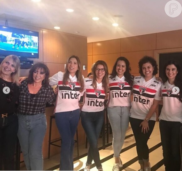 Rebeca Abravanel leva a família à estreia de Alexandre Pato no São Paulo