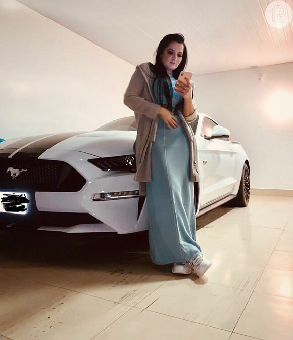 Maraisa é dona de um carro da marca Ford, modelo Mustang, que custa em média R$ 500 mil