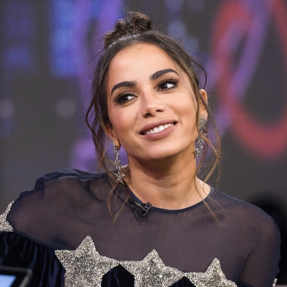 Anitta está solteira após fim do namoro com produtor de eventos Ronan Carvalho