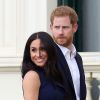 Meghan Markle e Príncipe Harry apresentaram o filho para o casal de Cambridge