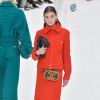 Clássico tailleur Chanel em vermelho total