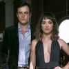 Bianca Bin e Sergio Guizé engataram romance nos bastidores da novela 'O Outro Lado do Paraíso', da TV Globo