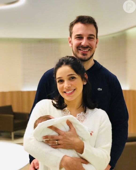 Mãe de Gael, Sabrina Petraglia comemorou a alta da UTI do filho, nascido no início de maio de 2019