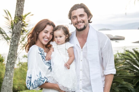 Yanna Lavinge e Bruno Gissoni anteciparam o aniversário de 2 anos da filha, Madalena