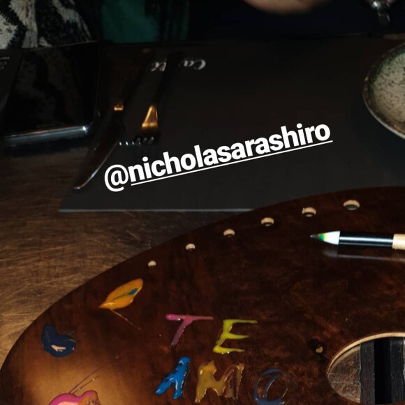 O namorado de Maisa Silva, Nicholas Arashiro, esteve na comemoração do aniversário da amada, nesta quarta-feira (22).