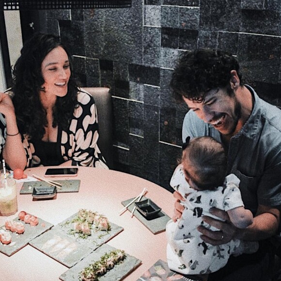 Bella é filha de Débora Nascimento e José Loreto: após a separação, os atores compartilham a guarda da bebê