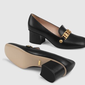 Fiorella Mattheis usou sapato Gucci de couro de $ 890, avaliado em mais ou menos R$ 3,5 mil no Brasil