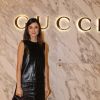 Thaila Ayala apostou em vestido de couro, mullet e bolsa Zumi em evento Gucci