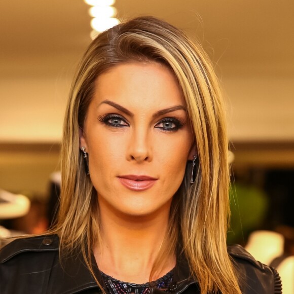 Ana Hickmann e a família se mudaram de apartamento em São Paulo: 'Meu marido vendeu pela segunda vez um apartamento com tudo dentro. Saí só com as minhas malas, porque o resto ele vendeu tudo'