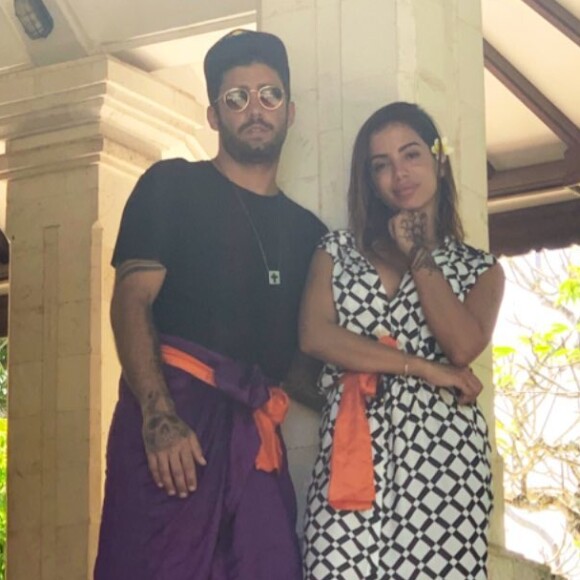 Marilia Mendonça falou sobre repercussão do romance de Anitta e Pedro Scooby